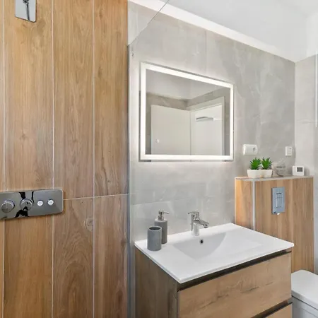 Apartment Kasandra Luxury 2 Bedroom Townhouse