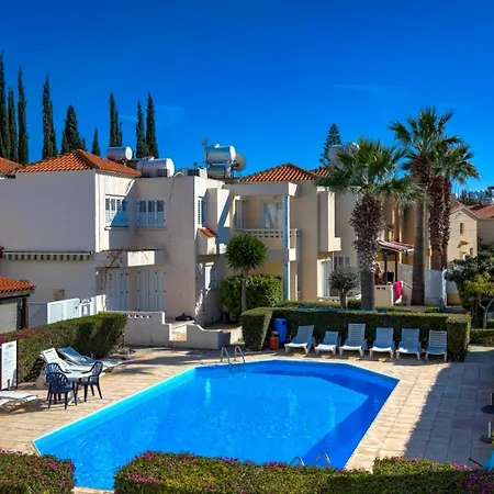 Kasandra Luxury 2 Bedroom Townhouse Apartament